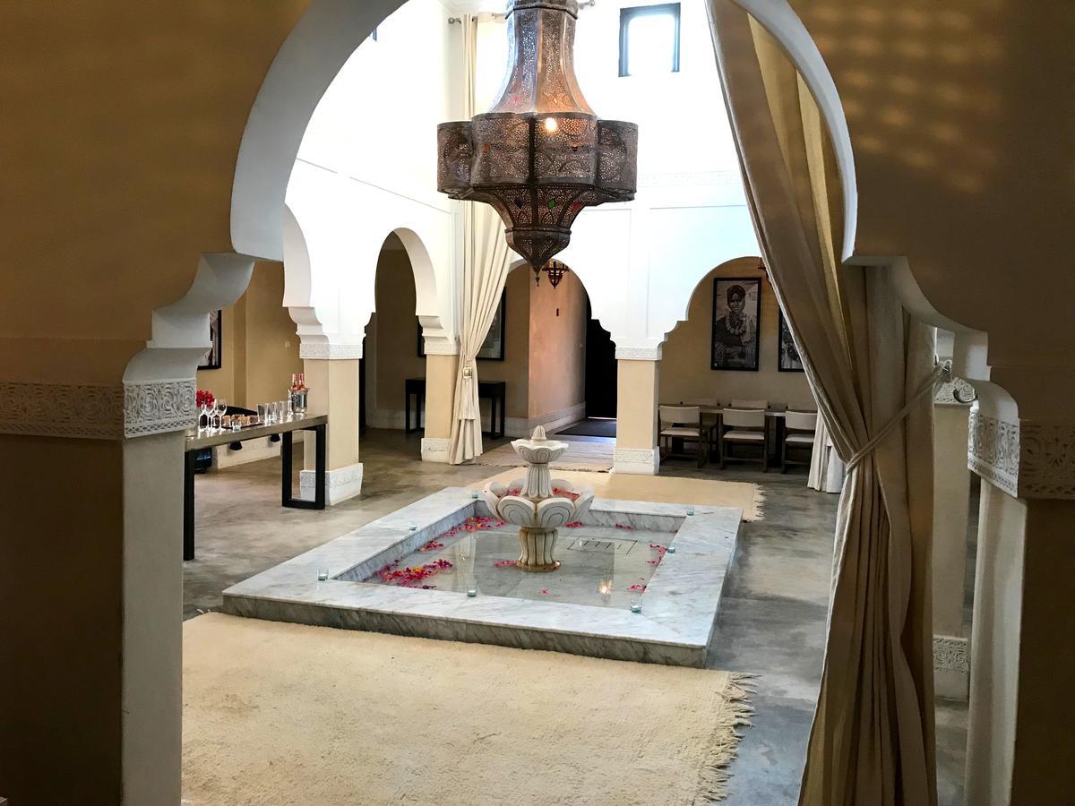 マラケシュ Palais Souadヴィラ エクステリア 写真