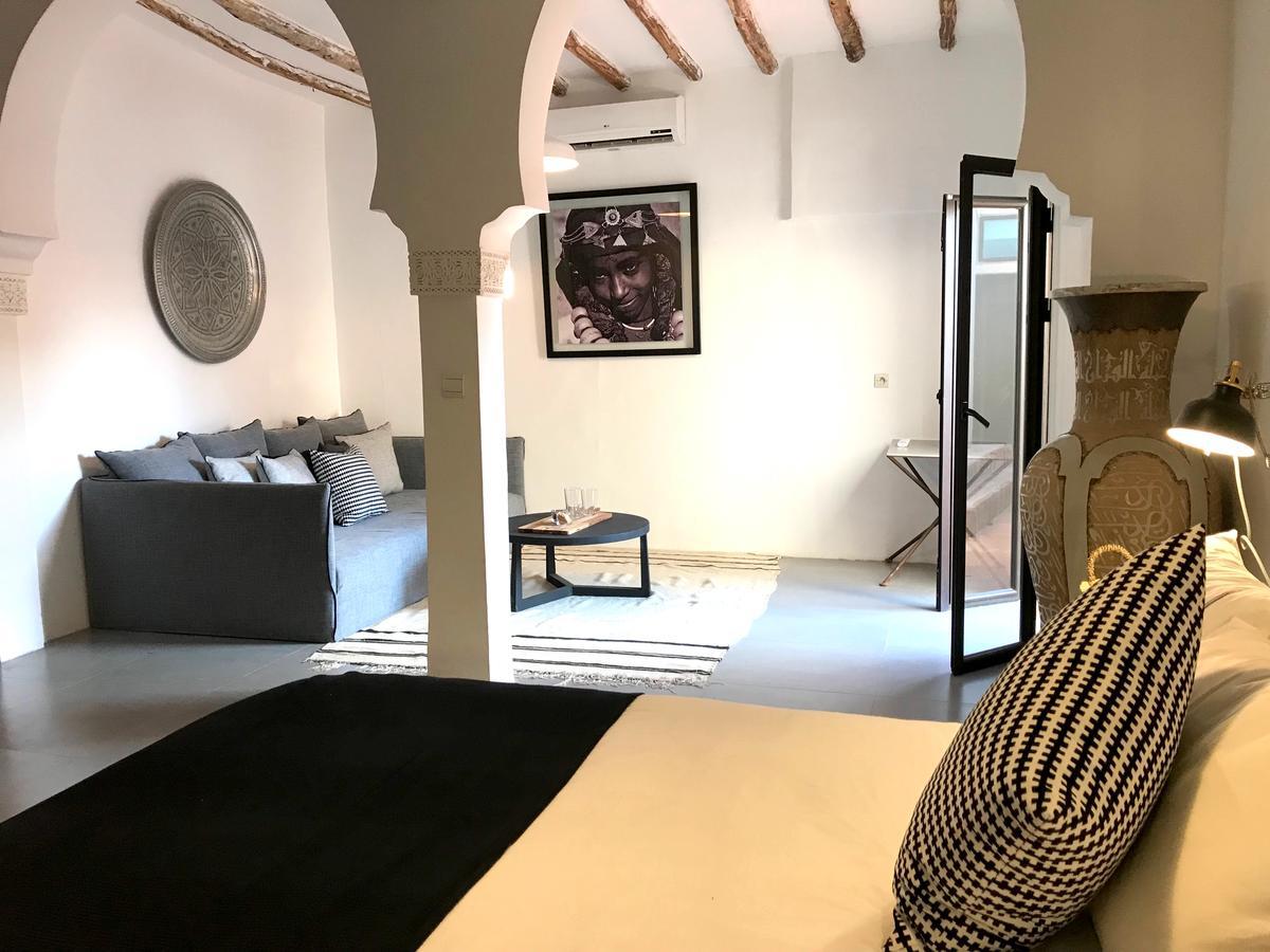 マラケシュ Palais Souadヴィラ エクステリア 写真